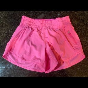 Size 6 Lululemon pink shorts